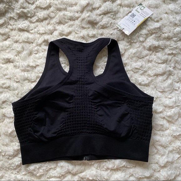 NWT Halara Sports Bra - Picture 2 of 9